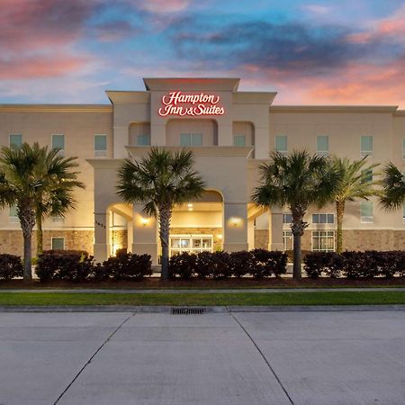 Hampton Inn & Suites Harvey Exterior photo